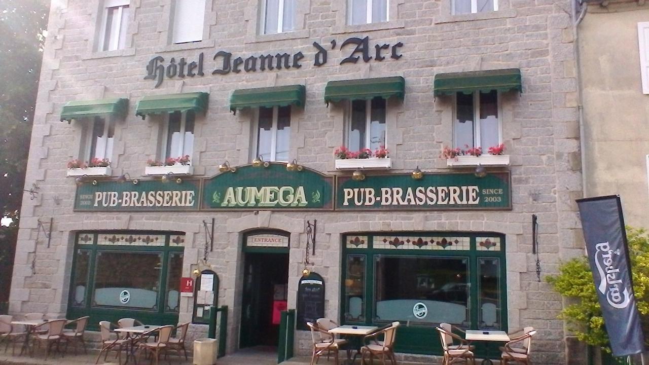 Hotel Jeanne D'Arc Saint-Chely-d'Apcher Exterior photo